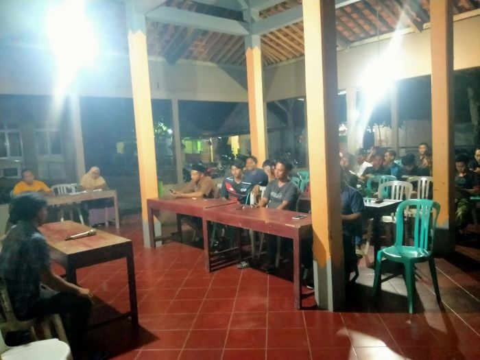 RAPAT KARANG TARUNA PERSIAPAN LOMBA SEPAK BOLA MEMPERINGATI HUT RI KE-79 01