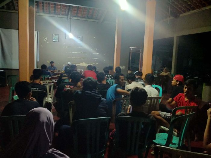 RAPAT KARANG TARUNA PERSIAPAN LOMBA SEPAK BOLA MEMPERINGATI HUT RI KE-79 02