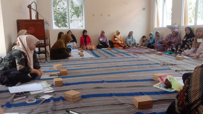 Kelas ibu hamil “Pentingnya Asupan Gizi untuk Ibu Hamil dan Bayi dalam Kandungan,”  01